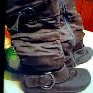 Slouch Boots gray size 6 very nice